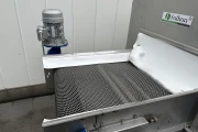 Falhun washing machine for vegetables in bundles, with leaves, in crates or loose