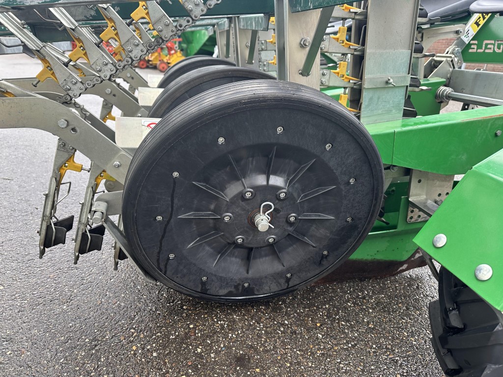 ������ Fedele Big 3-24 3 ����