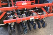 Advanced farming equipment for soilblock transplanting