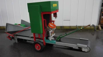 Flier Machine soilblocking avec semeuse