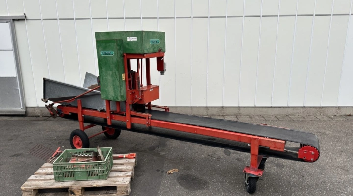 Flier PP1 soil blocking machine with seeder