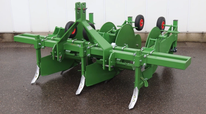 2-row film layer with fixed centre element and ridge formers