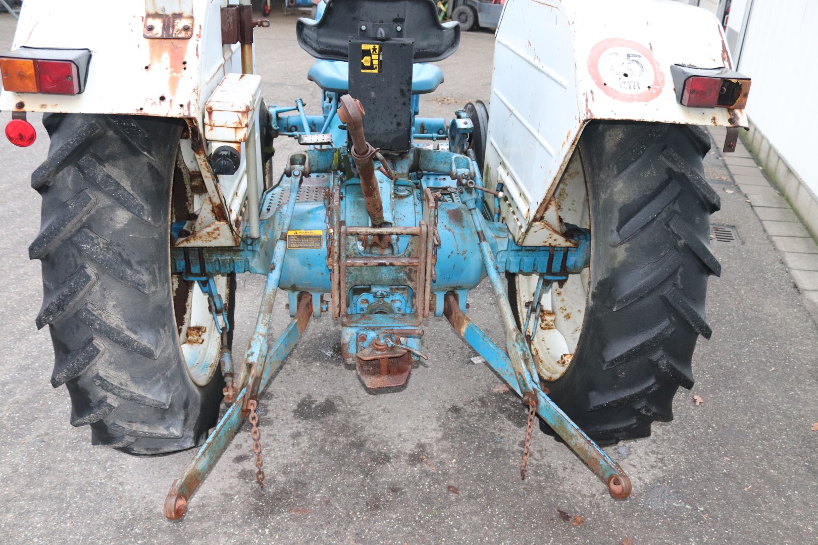 Ford 4600 Tractor • Duijndam Machines