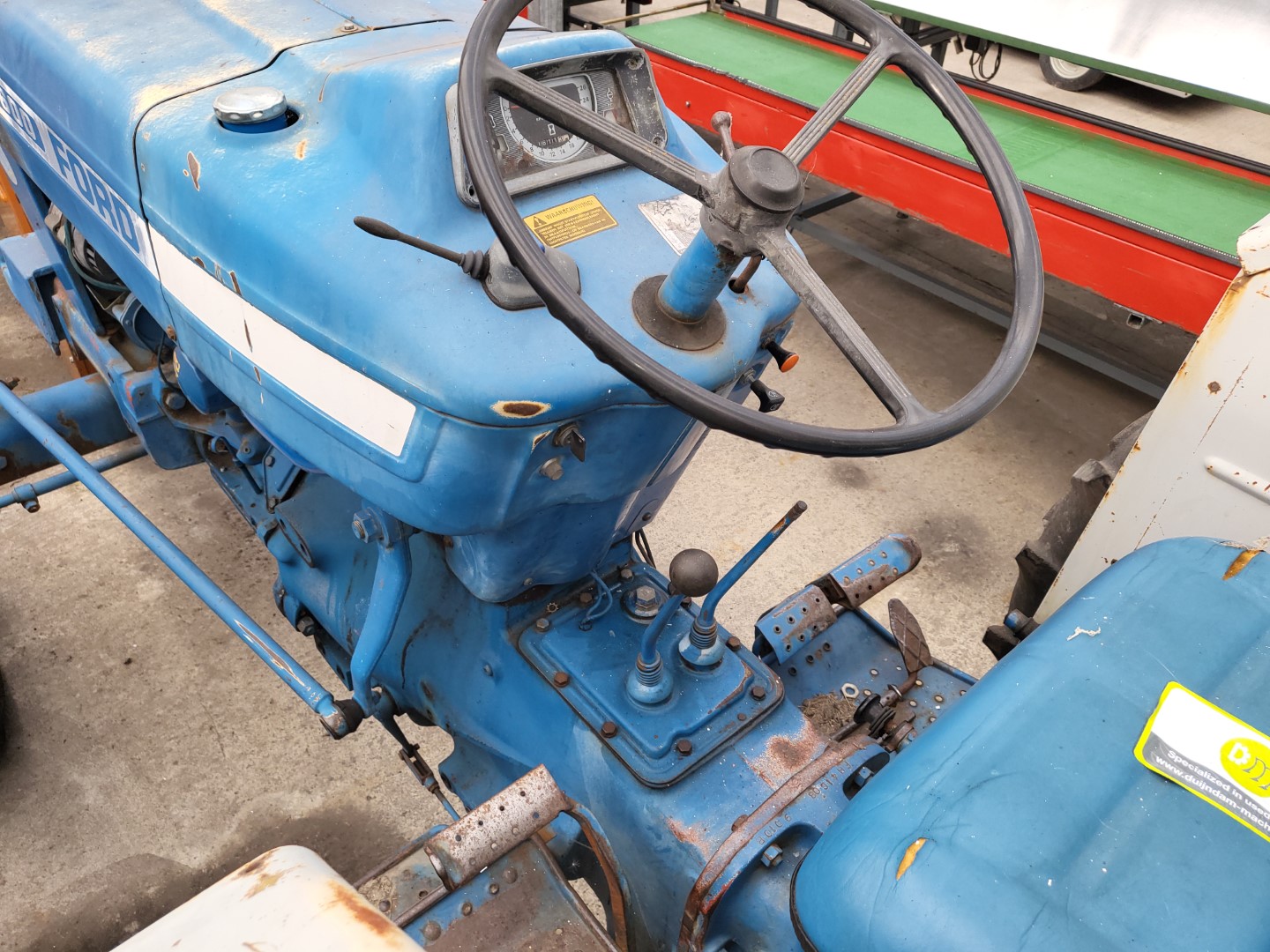 Tractor Ford 4600 • Duijndam Machines