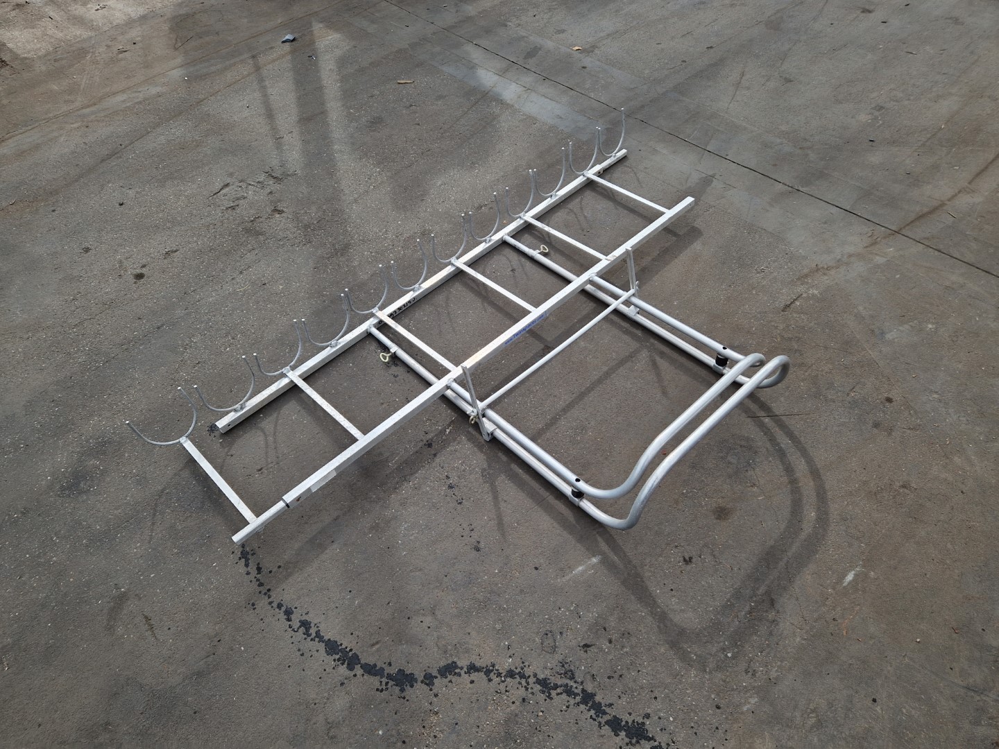 Twin spacer