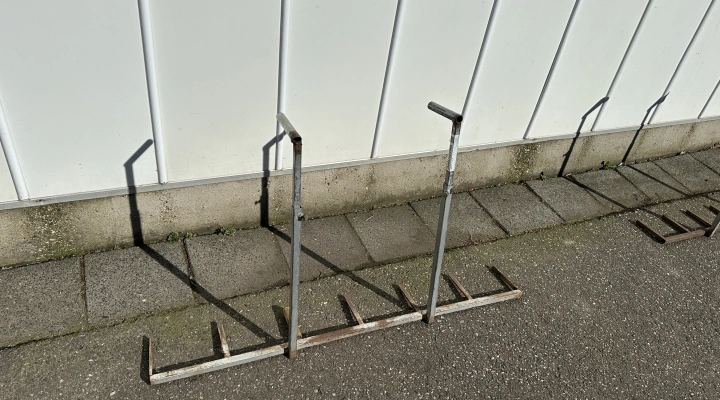 Fork for pot handling 6 x 19 cm pots