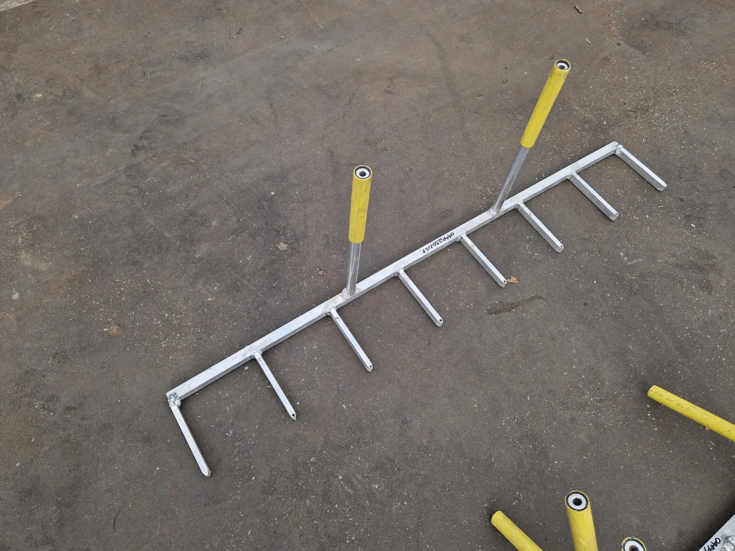 Fork for pot handling 7 x 15,5 • Duijndam Machines