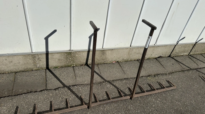 Fork for pot handling for 12 x 13 cm pot