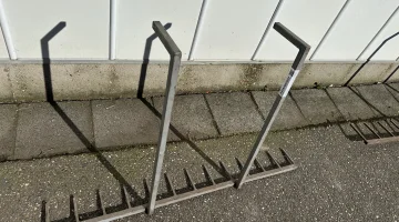 Fork for pot handling for 12 x 9 cm pot