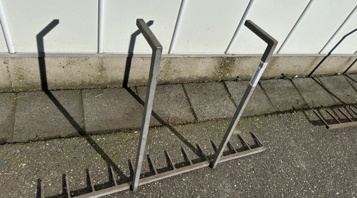 Fork for pot handling for 12 x 9 cm pot