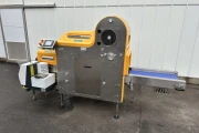 Frutmac Rollex 2000 machine designed for flexible foil-coating of plateaus and crates of various sizes