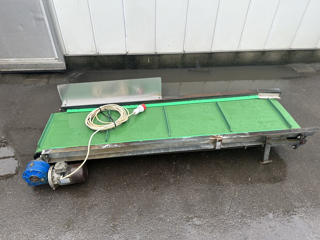 ������������ ����������� ��������� 210 � 48 ��