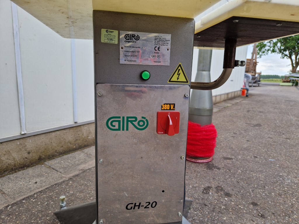 ������������������ ��������� GIRO GH-20 ��� �������� ������