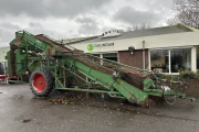 Basrijs BRP/GL135HXL harvester for plants, such as strawberries and asparagus