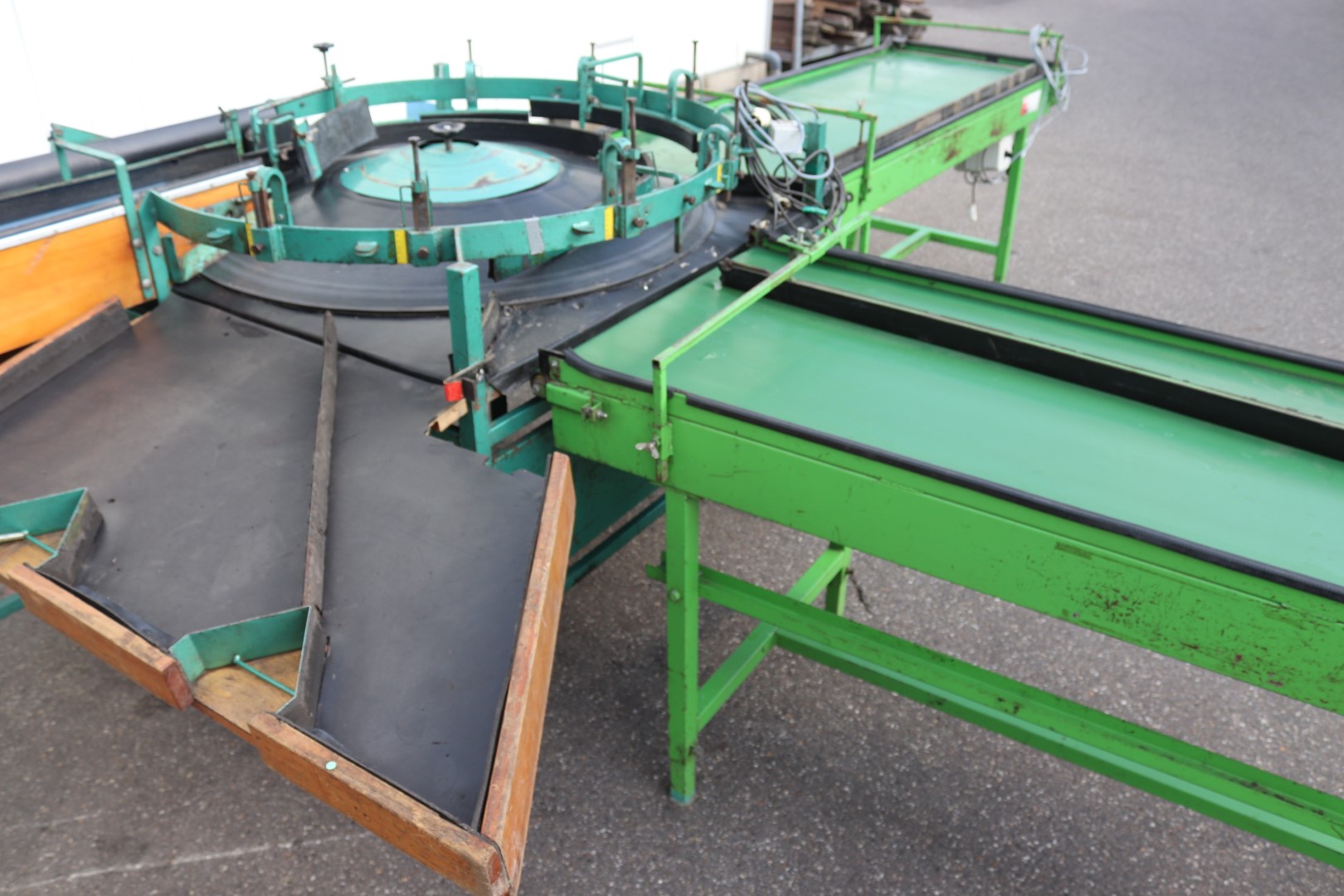 Greefa A4 apple grader with 2 packing conveyors