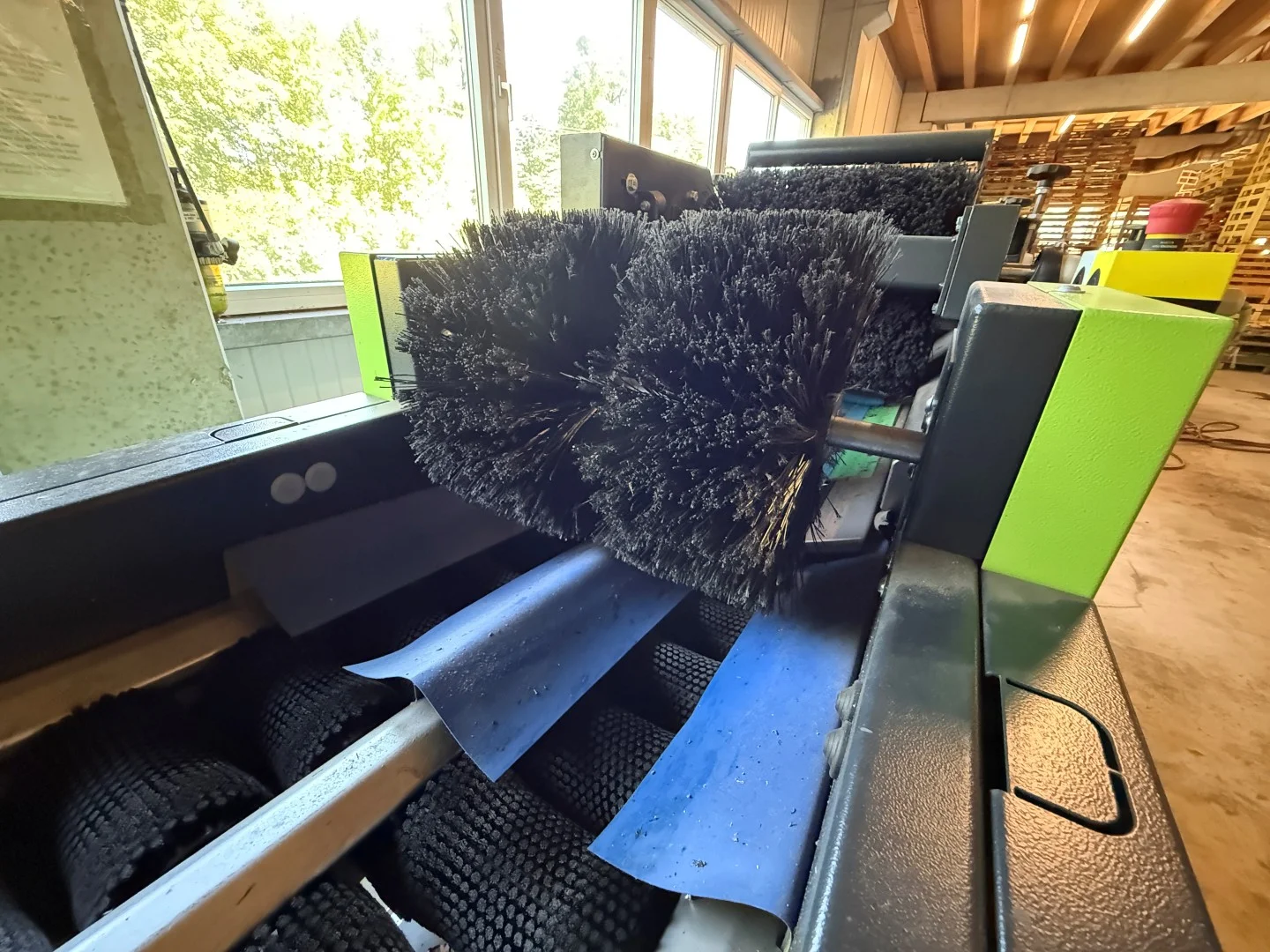 Greefa CombiSort apple & fruit sorting machine 2 line with water dumper ...