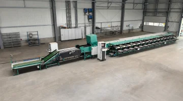 Greefa MSE 4-14 tomato sorting machine 4 line with 16+1 sortings