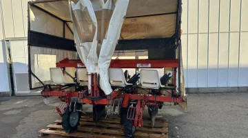 Gregoire Besson Cemag 934 pour poireau 4 rangées