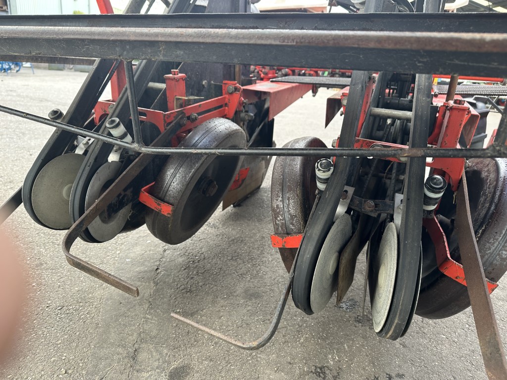 ������ ��� ����-����� Gregoire Besson 2 ����