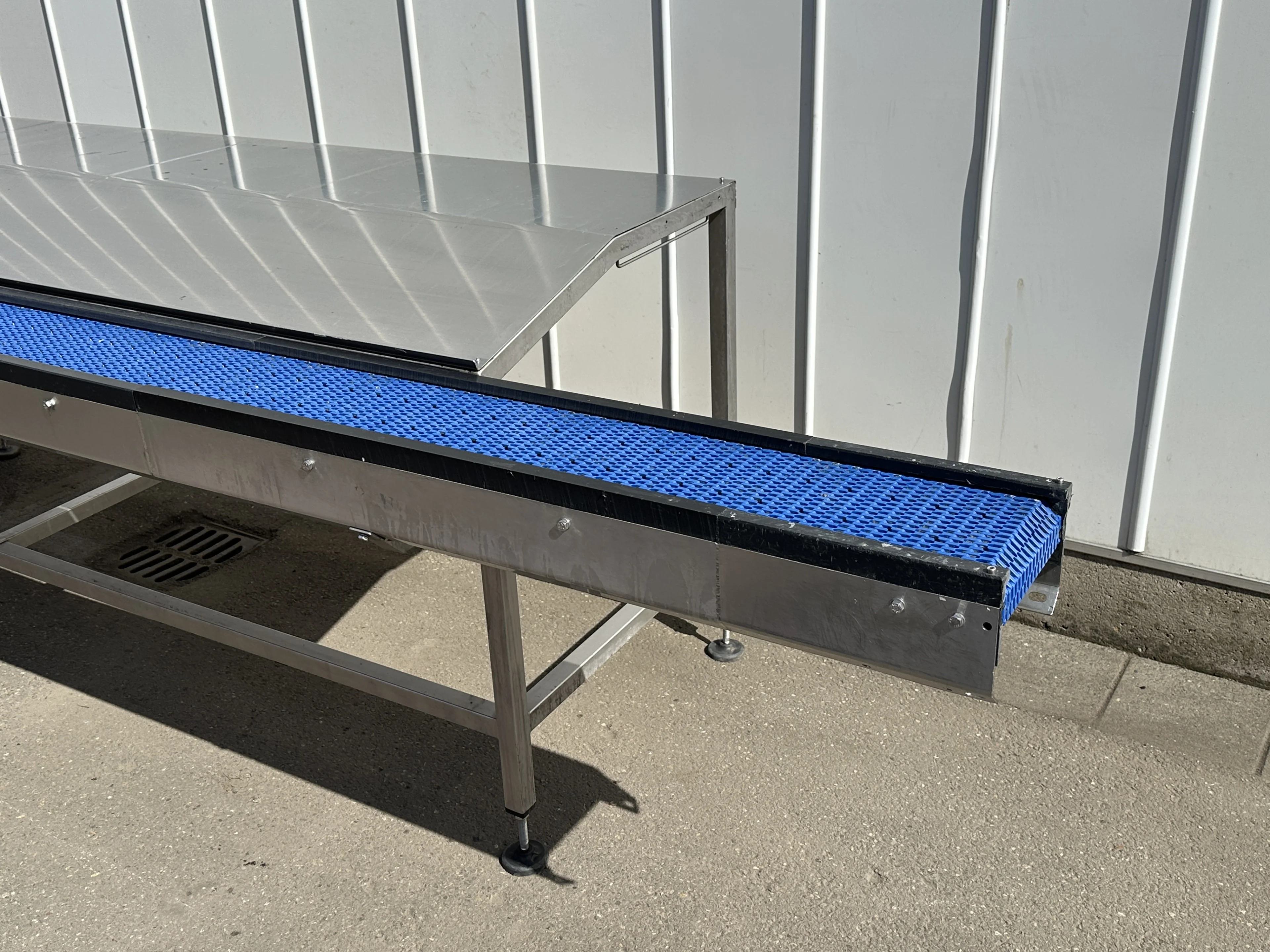 Greymans Paktech conveyor 385 x 20,5 cm with worktable • Duijndam Machines