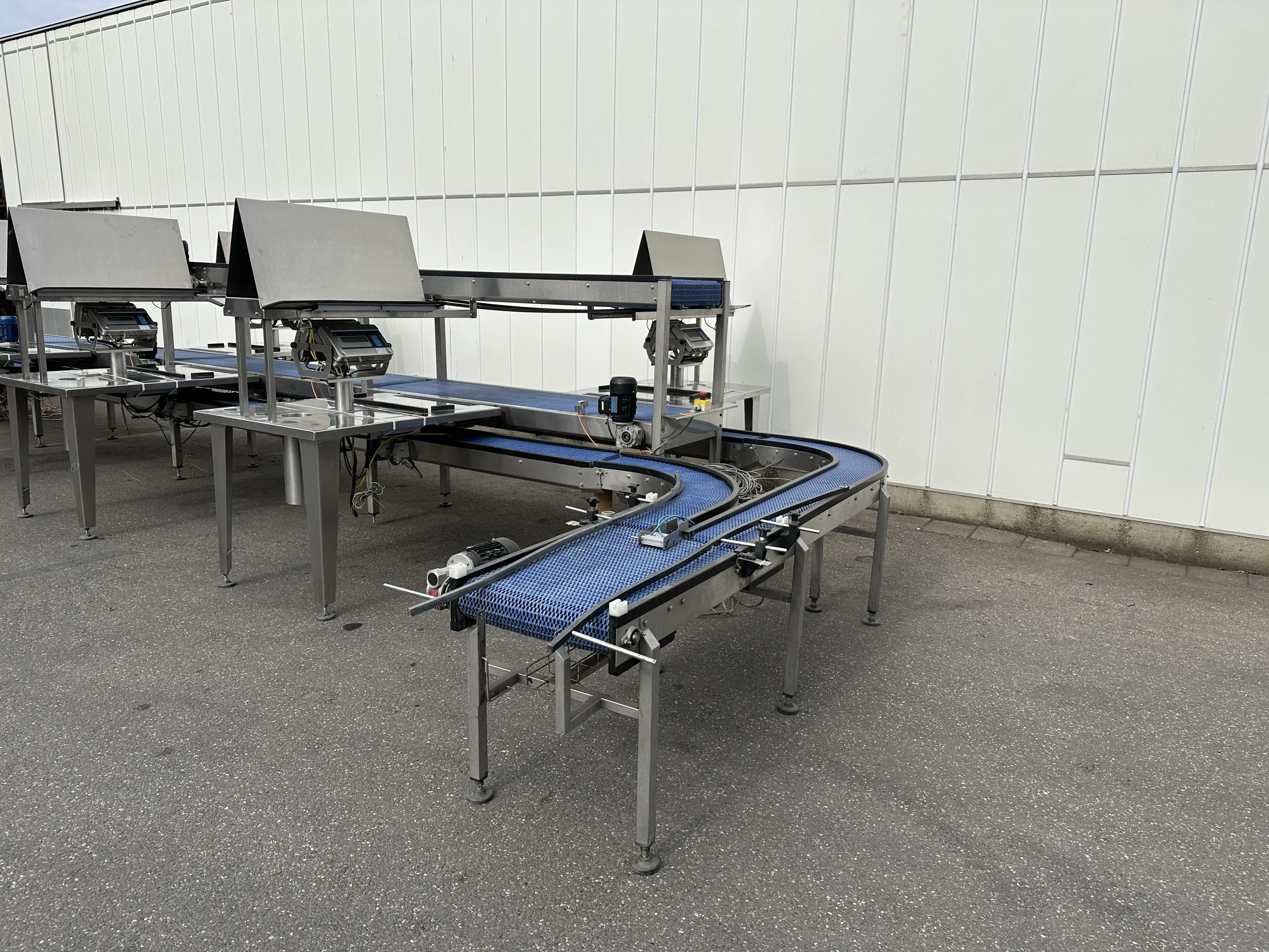 Greymans Paktech production and packaging line with weighers • Duijndam ...
