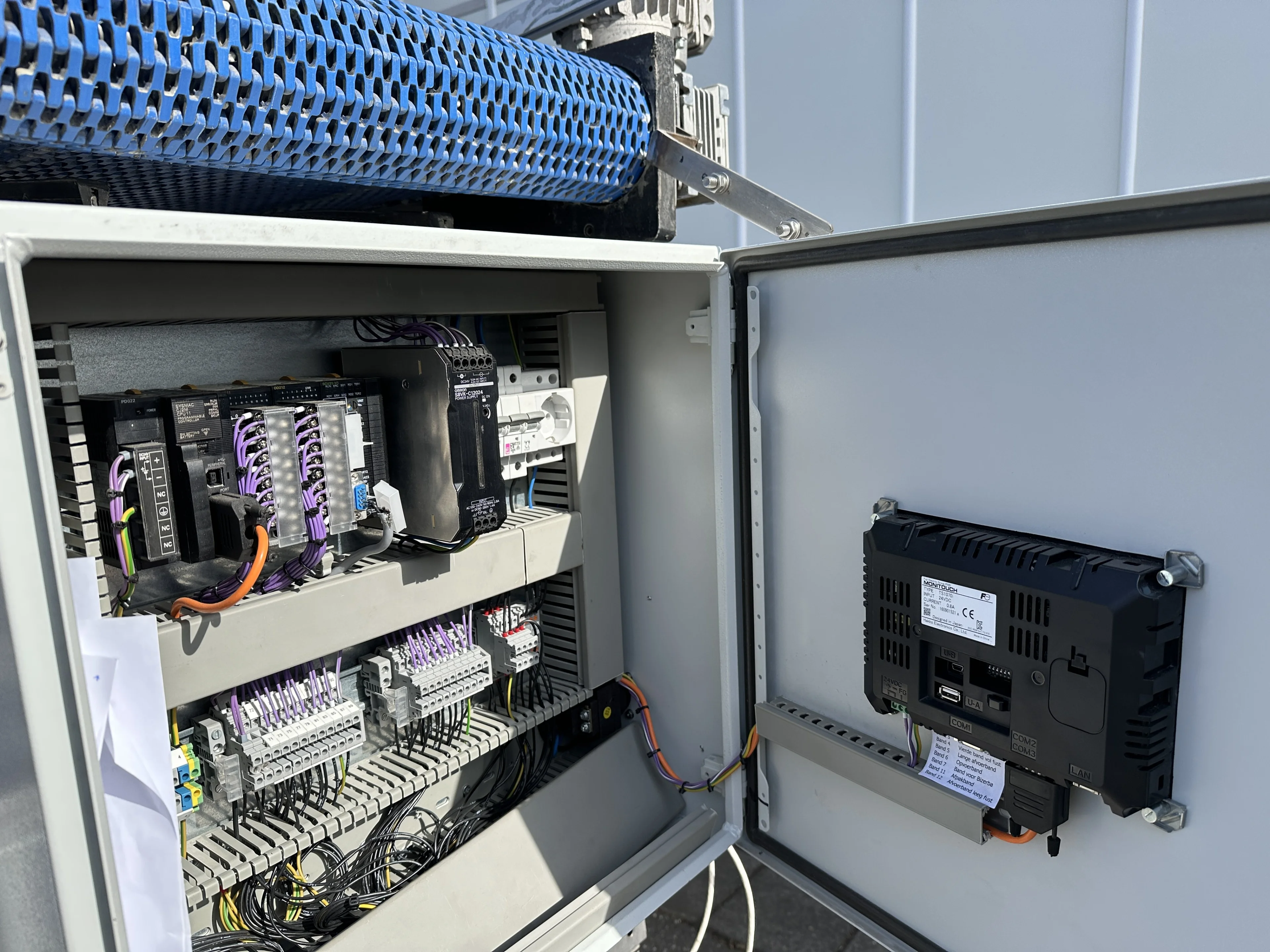 Greymans Paktech production and packaging line with weighers • Duijndam ...