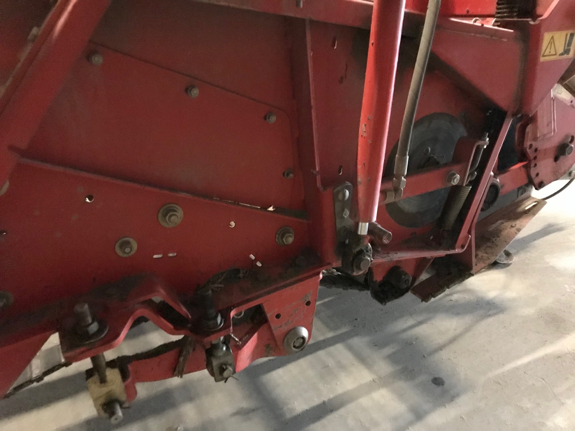 Grimme GZ1700 DL 1 прицепной картофелеуборочный комбайн