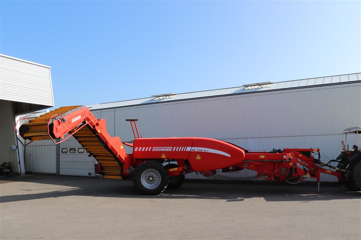 Grimme GZ1700 DL 1 прицепной картофелеуборочный комбайн