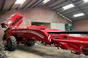 Grimme GT 170 MS harvesting machine for potatoes and onions