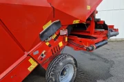 Grimme RH-2445 receiving hopper with rollercleaner and 2 conveyors