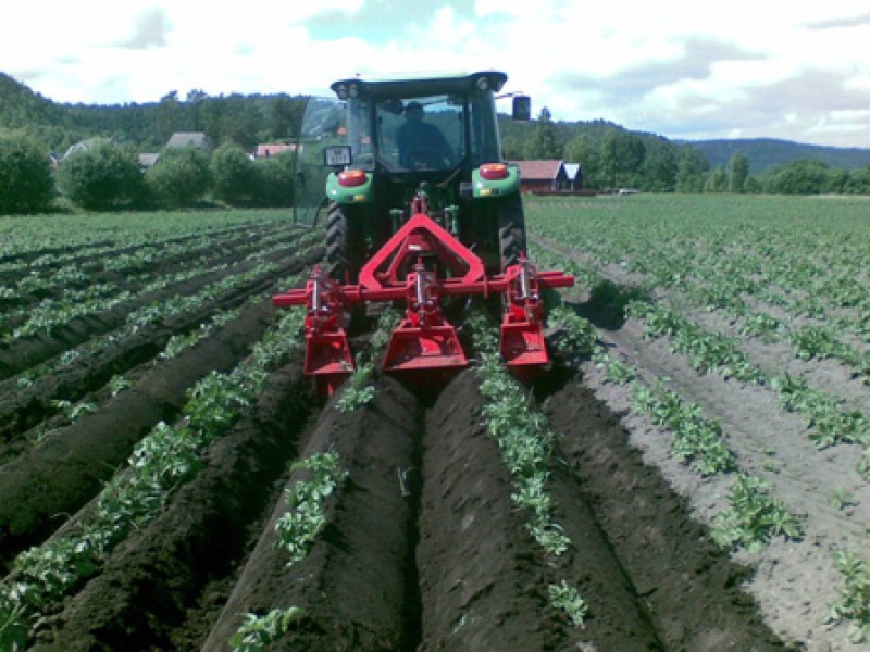 Gh2 Machine Grimme GH2 Häufelgerät • Duijndam Machines