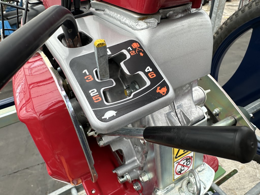 Hak Honda F560 L serie ��������� ����������� ���������� ������������ ������