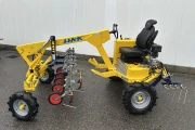 Hak LTC1 selfdriven hoeing machine