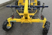 Hak LTC1 selfdriven hoeing machine