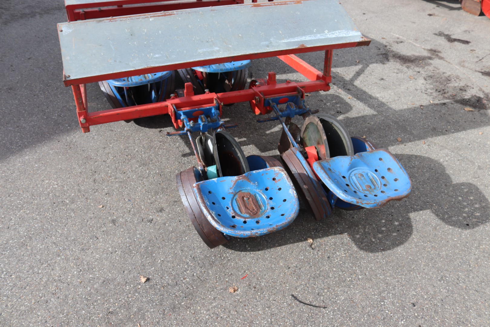 Halmec / Accord 4 row planting machine