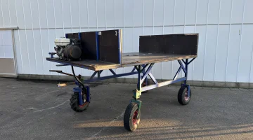 Carrello per la raccolta con motore Honda