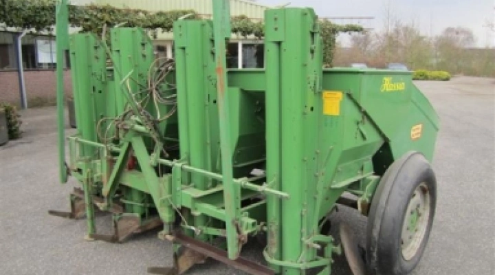 Hassia potato planter image 1