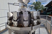 Hastamat Multihead weighing machine with vertical flowpackmachine