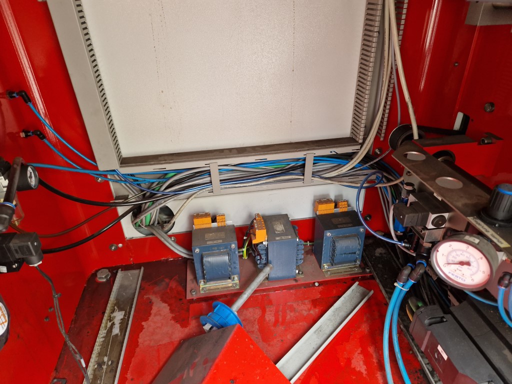 Hastamat Multihead ������� ������� � ������������ ����������� ������� Flowpack � �����������
