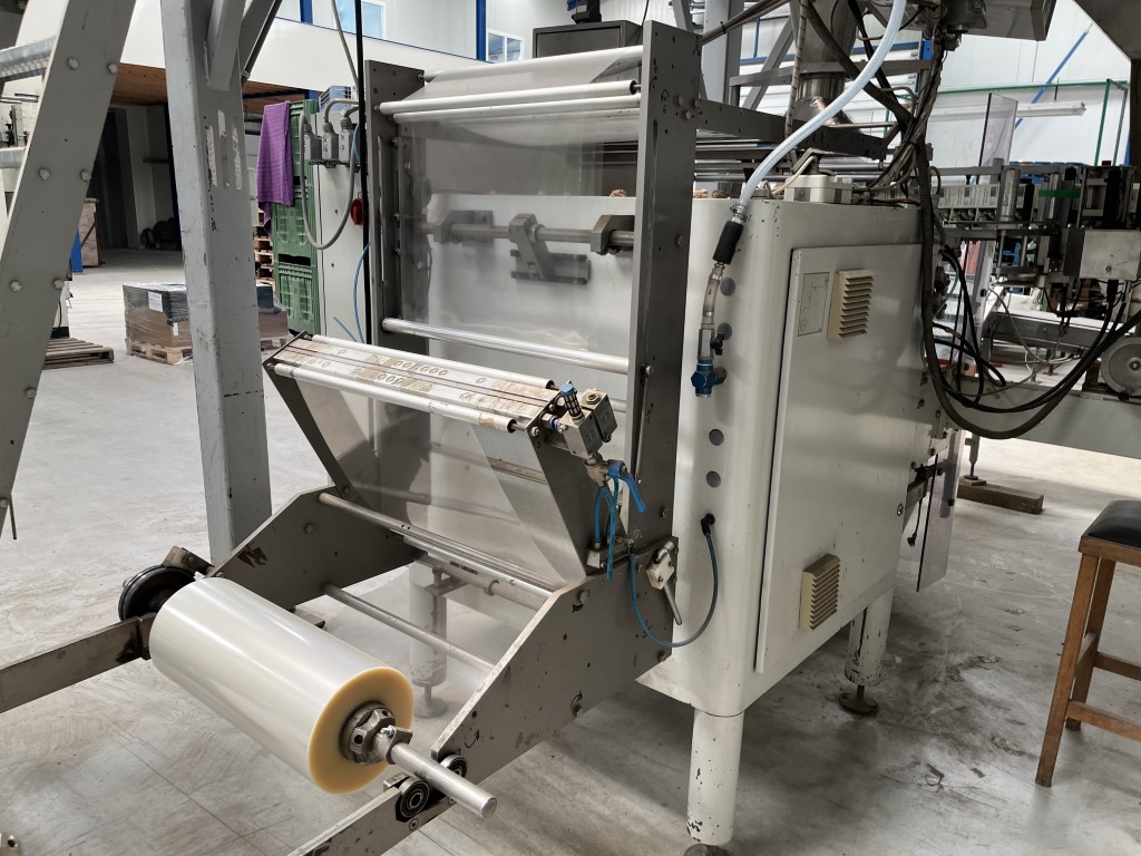 Hastamat Multihead ������� ������� � ������������ ����������� ������� Flowpack � �����������