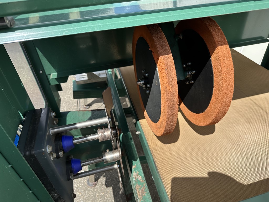 �������������� ������ Potveer/Havatec Quality Buncher