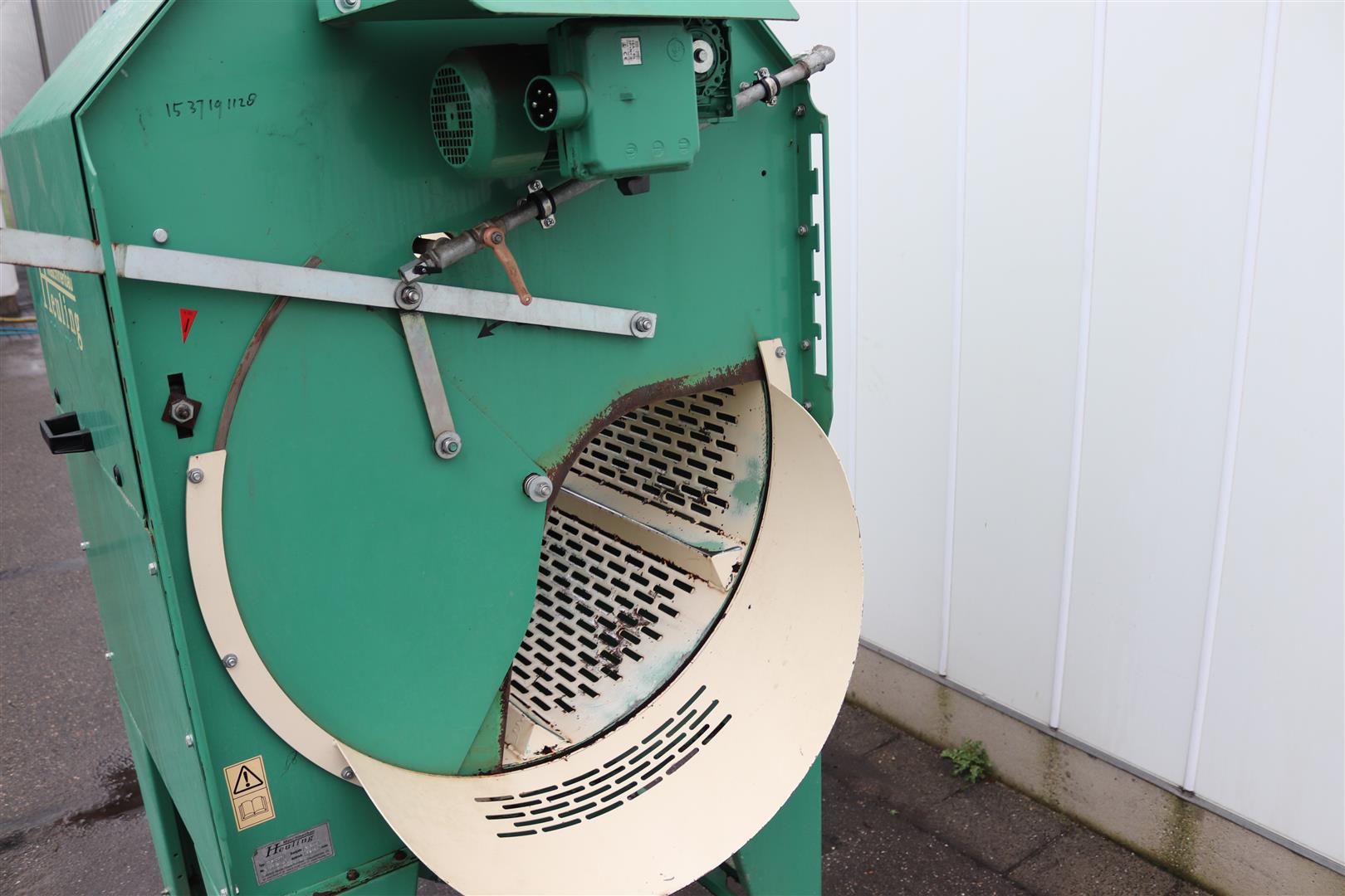 Heuling barrelwasher • Duijndam Machines