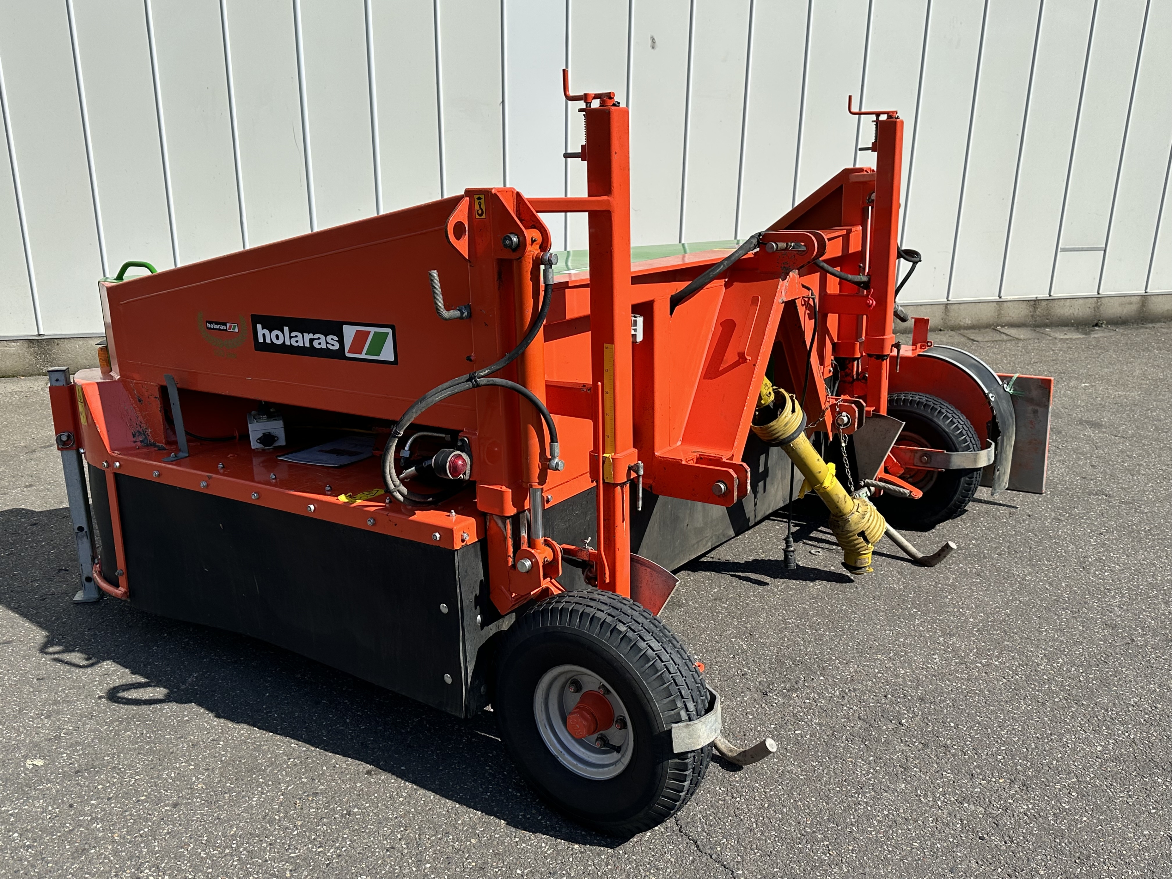 Holaras UM 210-F ������� ������ ��� ������� ������