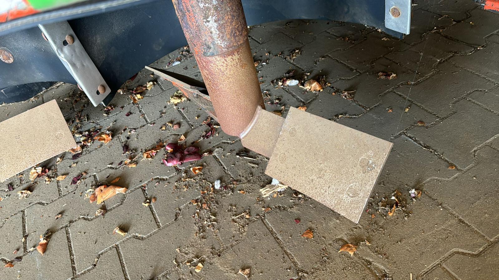 Holaras UM210-F �������������� ��� ����