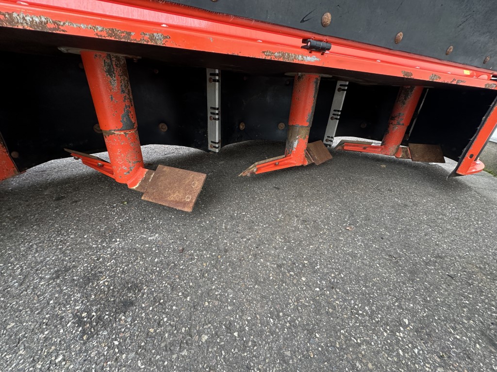 Holaras UM210 front �������������� ��� ���� ��������