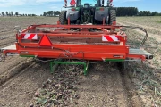 Holaras UM300F + UR285 onion harvester