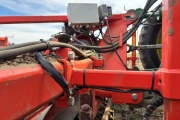 Holaras UM300F + UR285 onion harvester
