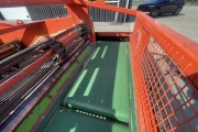 Holaras UR 205-DB-DR +UF 210 F onion harvester with onion haulm topper