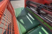 Holaras UR 205-DB-DR +UF 210 F onion harvester with onion haulm topper