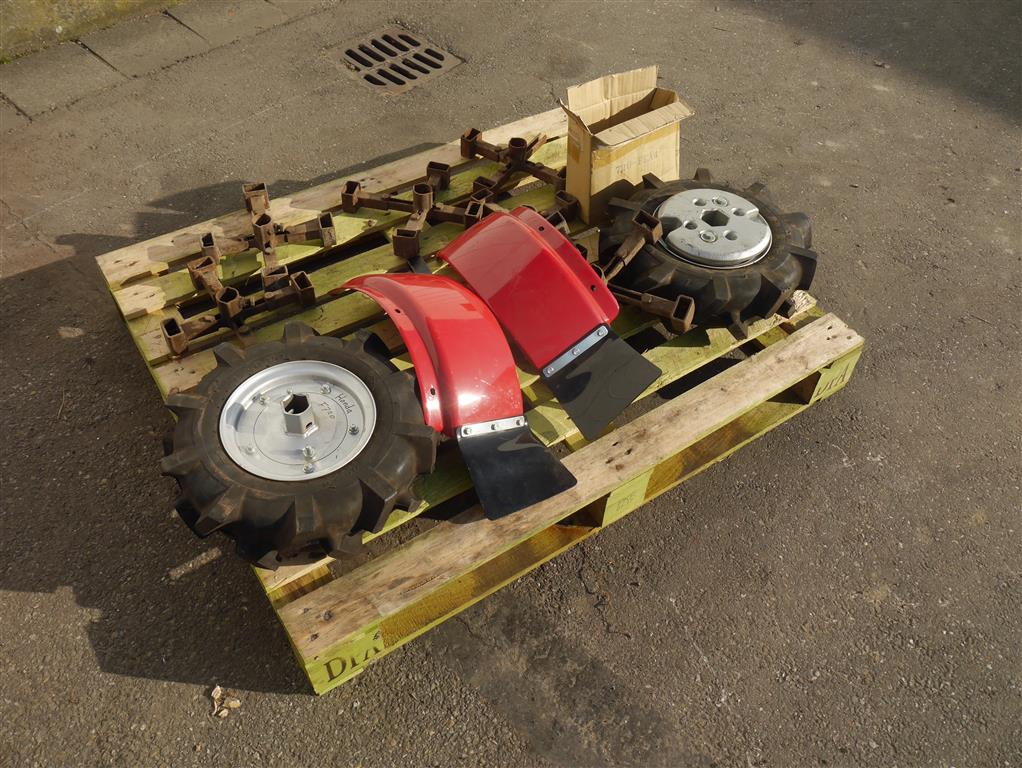 Honda Selfdriven dibbler для почвенных блоков